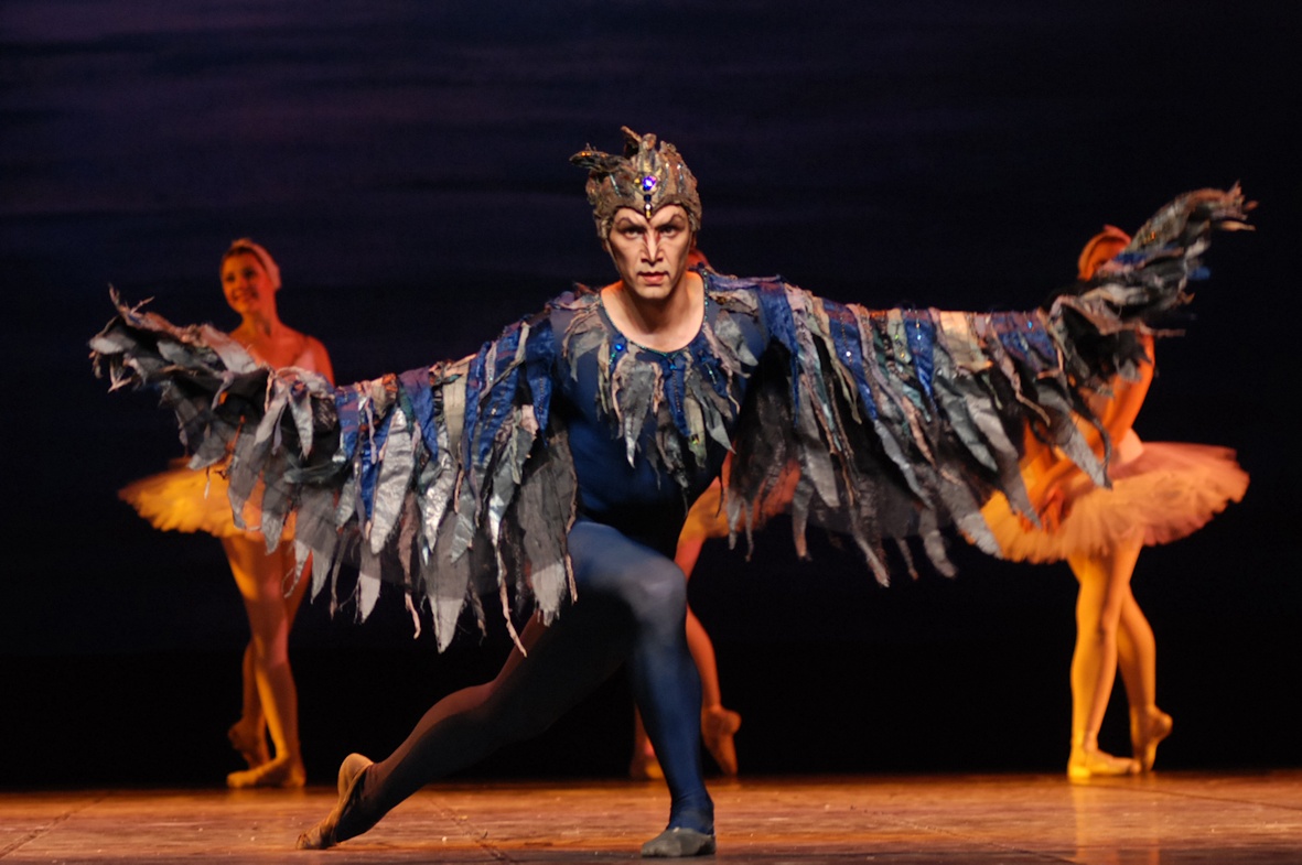 swan lake single women over 50 Swan lake attracts choreographers who want to re-evaluate what the tale signifies, as well as the question of who gets to fall in love on stage while being linked into a single unit. swan lake single women over 50 Swan lake attracts choreographers who want to re-evaluate what the tale signifies, as well as the question of who gets to fall in love on stage while being linked into a single unit.