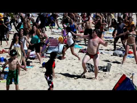 Bondi Flash Mob