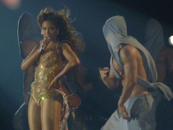 DANCELIFE AT BEYONCE CONCERT IN SYDNEY