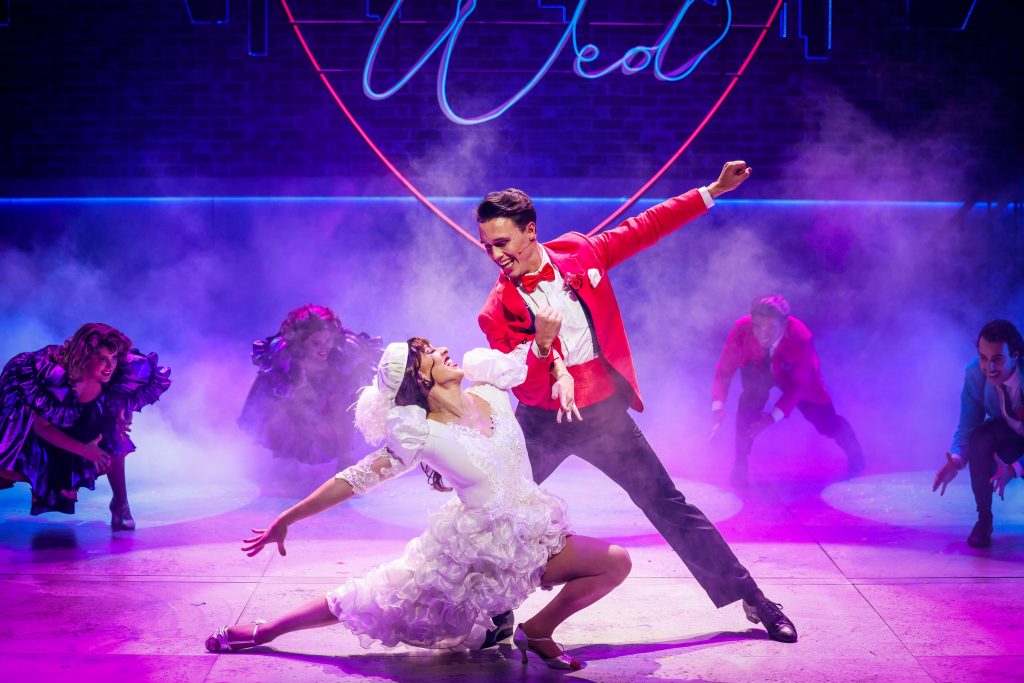 Review of The Wedding Singer Musical in Adelaide Premiere