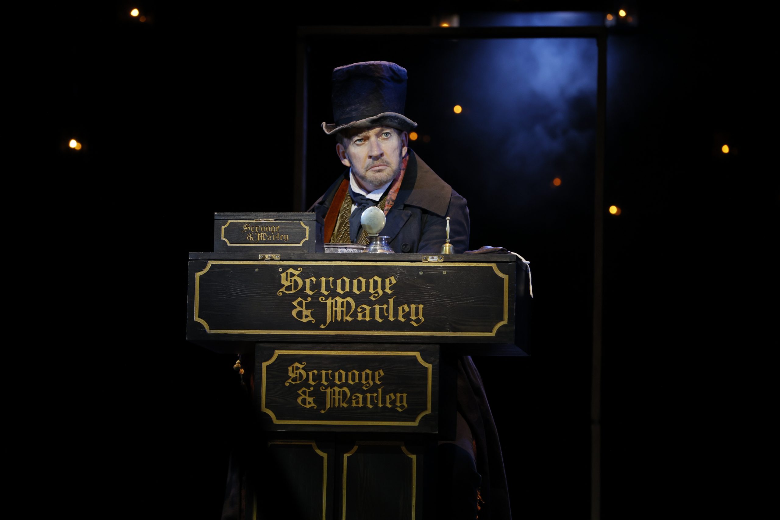 REVIEW A Christmas Carol Dance Life